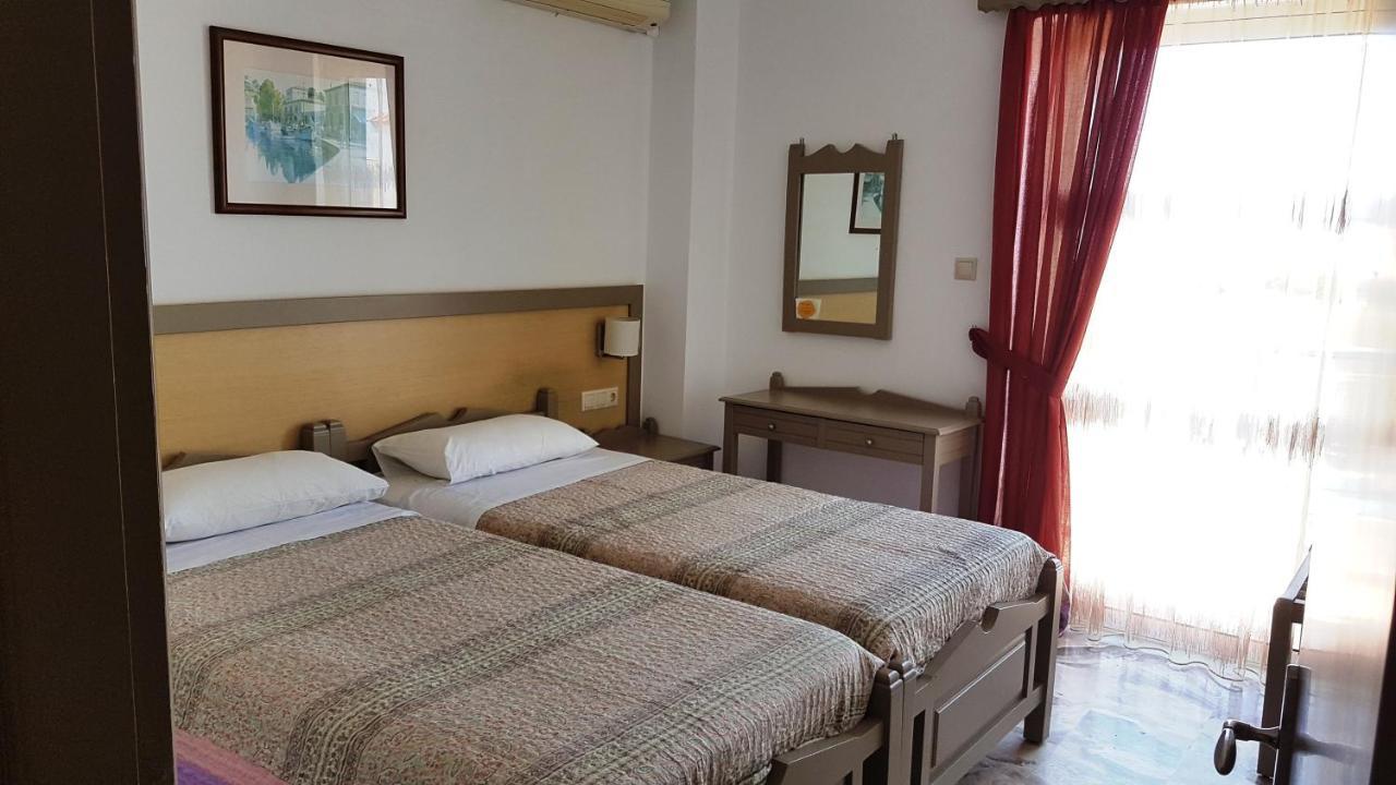 Luis Apartments Мастрихари Екстериор снимка