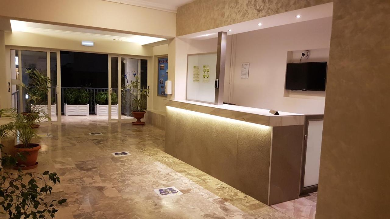 Luis Apartments Мастрихари Екстериор снимка