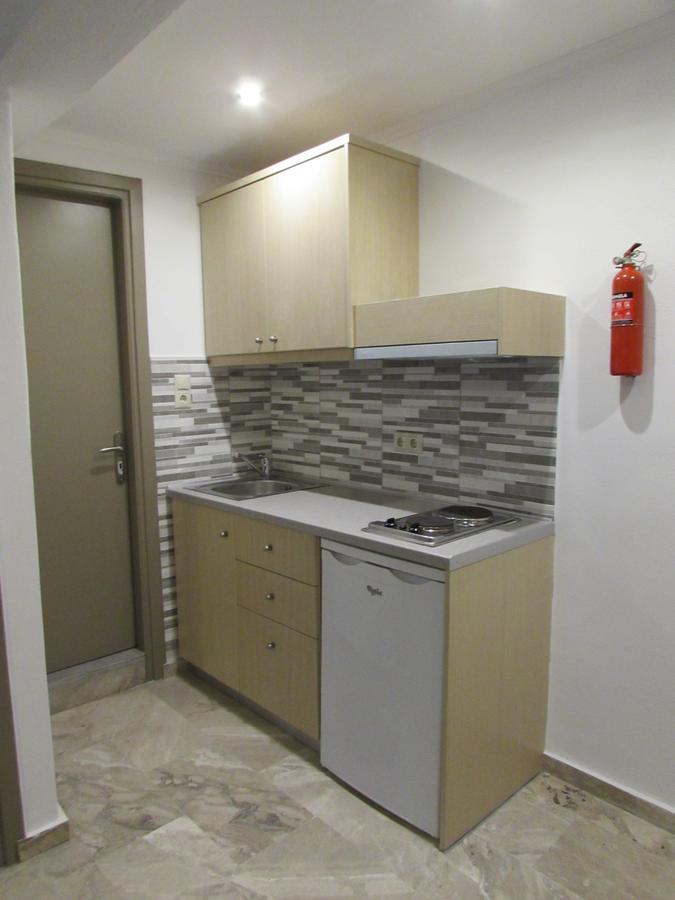 Luis Apartments Мастрихари Екстериор снимка