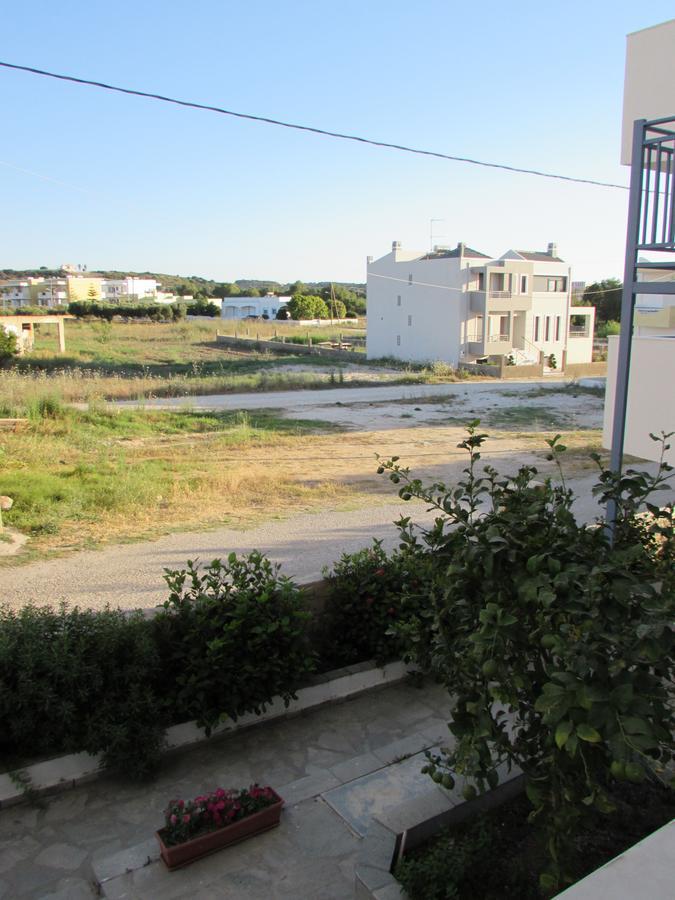 Luis Apartments Мастрихари Екстериор снимка