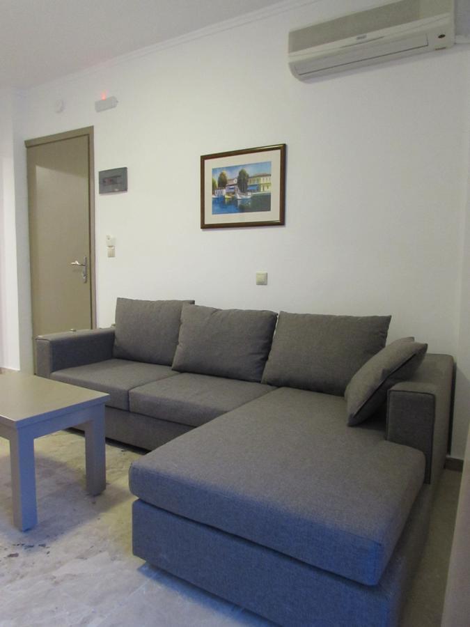 Luis Apartments Мастрихари Екстериор снимка